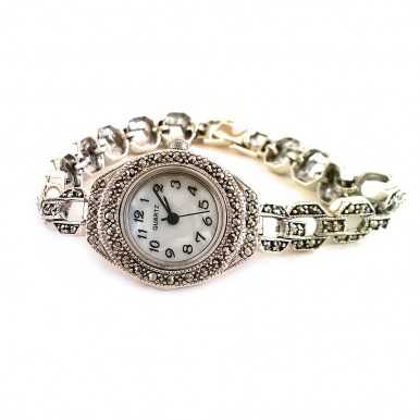 Женские серебряные часы с марказитами
